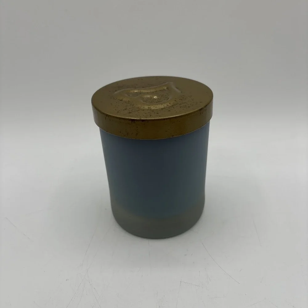 Victoria's Secret Garden Whispering Mist Candle‎ Discontinued Scent
